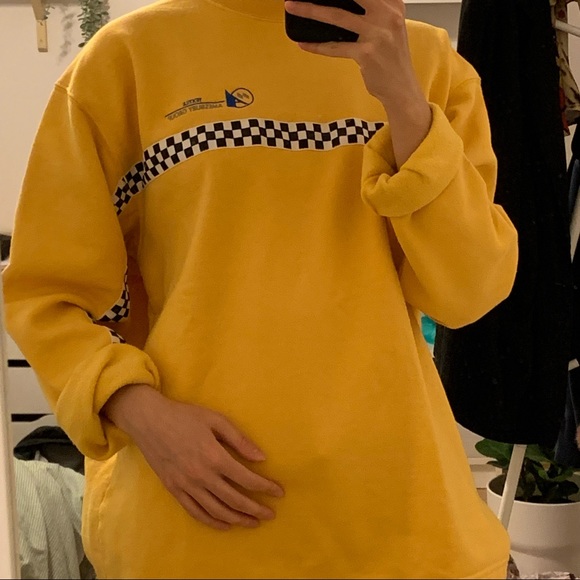 Yellow Oversized Sweatshirt - Picture 2 of 6